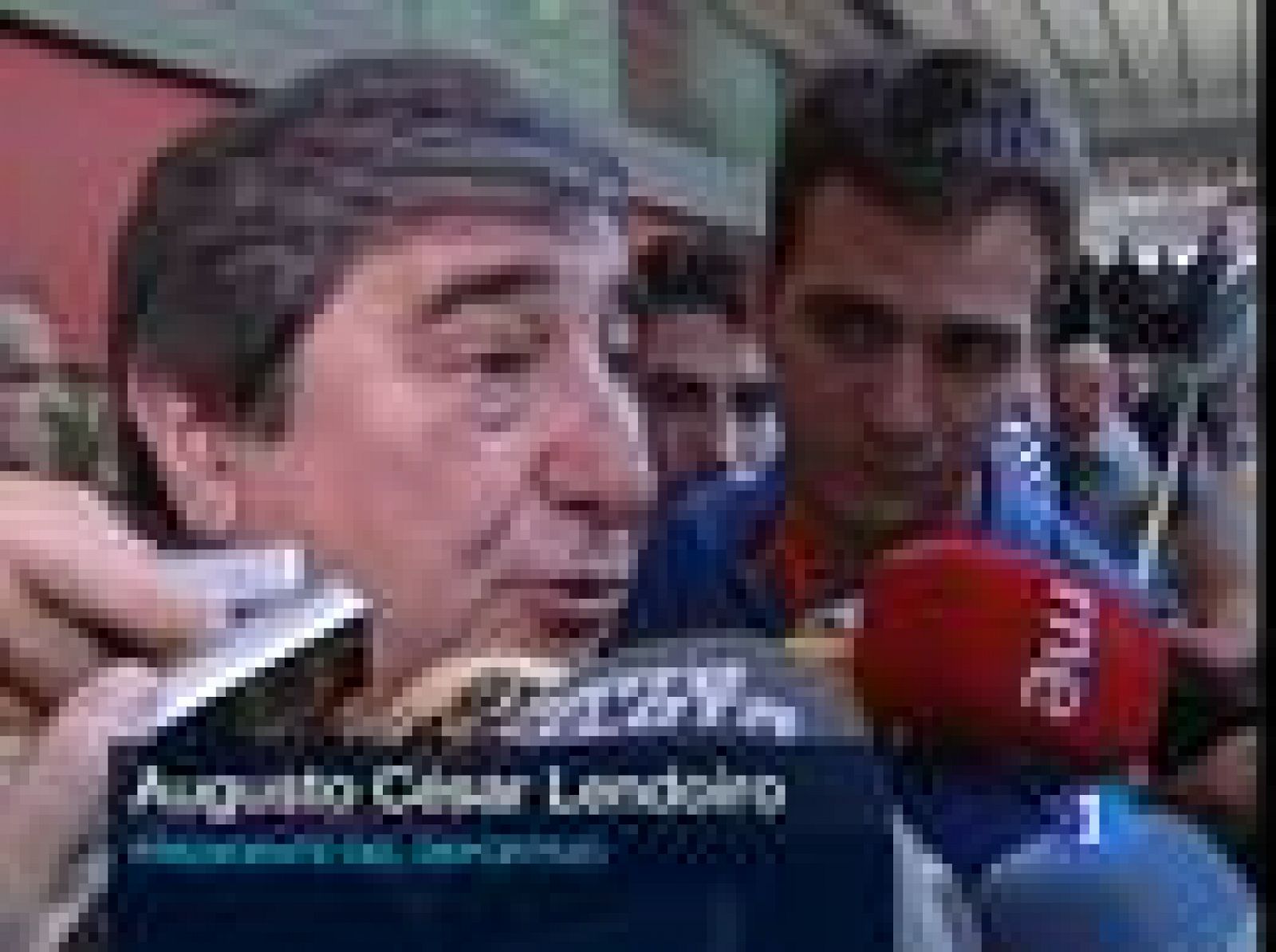 Filipe Luis ficha por el Atlético | Ver