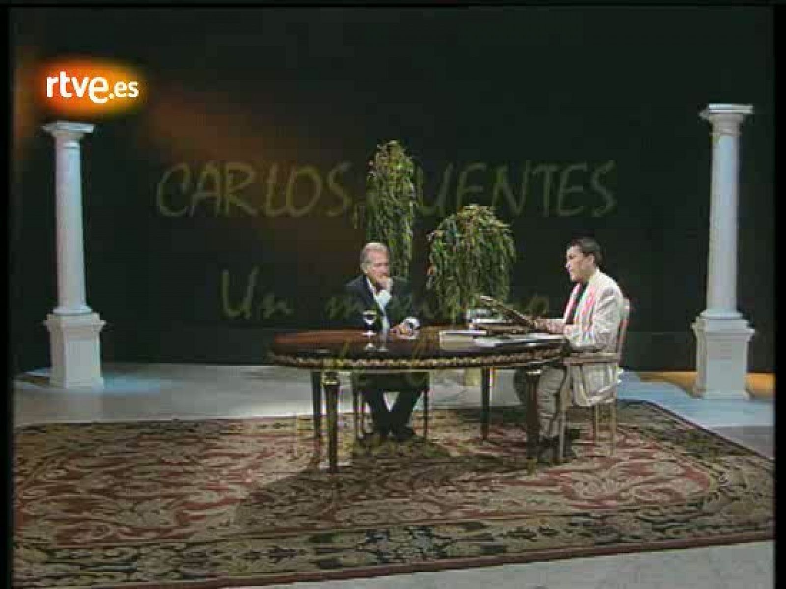Negro sobre blanco - Carlos Fuentes. Un mexicano de La Mancha