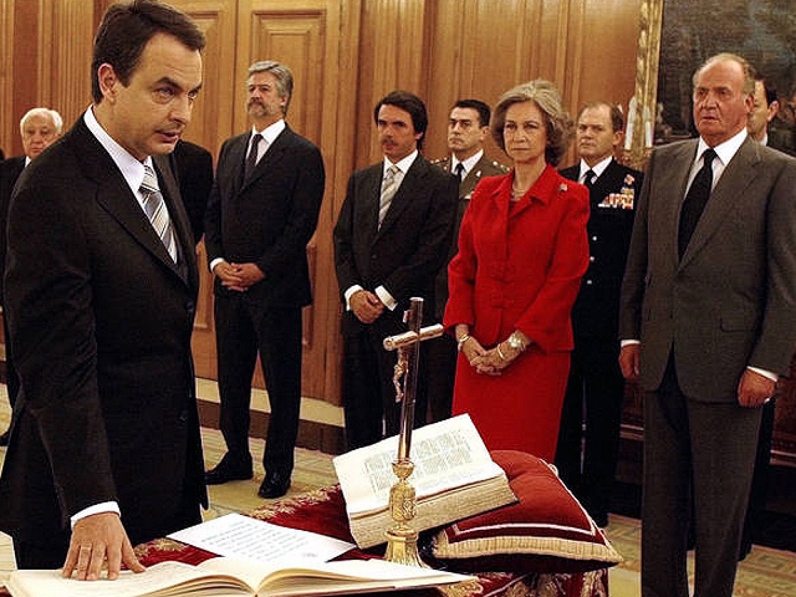 Sin programa: 10 años de liderazgo de Zapatero | RTVE Play