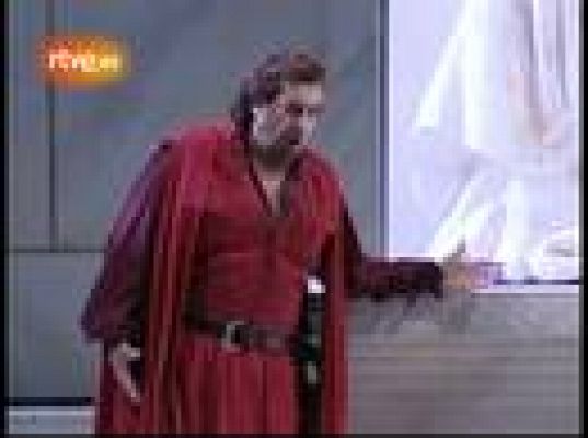  - El Real se rinde a Plácido Domingo