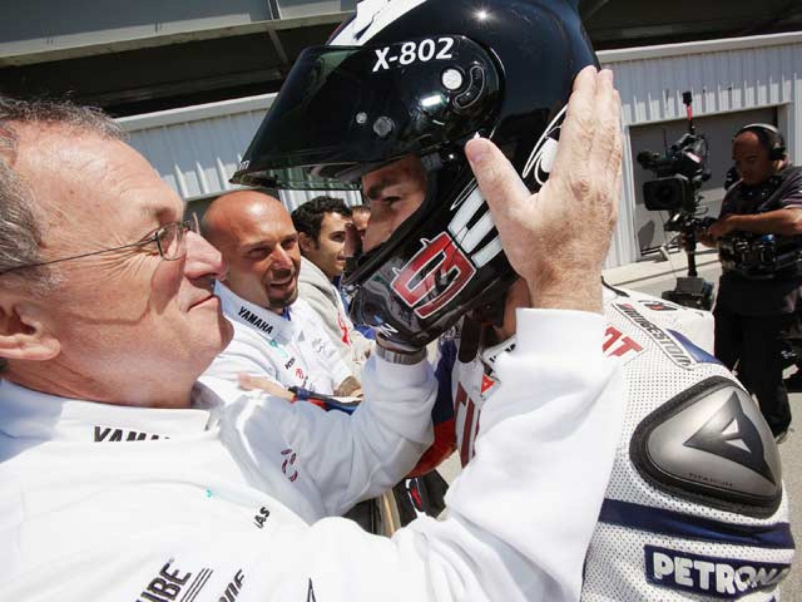 Jorge Lorenzo sigue en estado de gracia y ha conseguido en Laguna Seca su quinta 'pole' consecutiva.