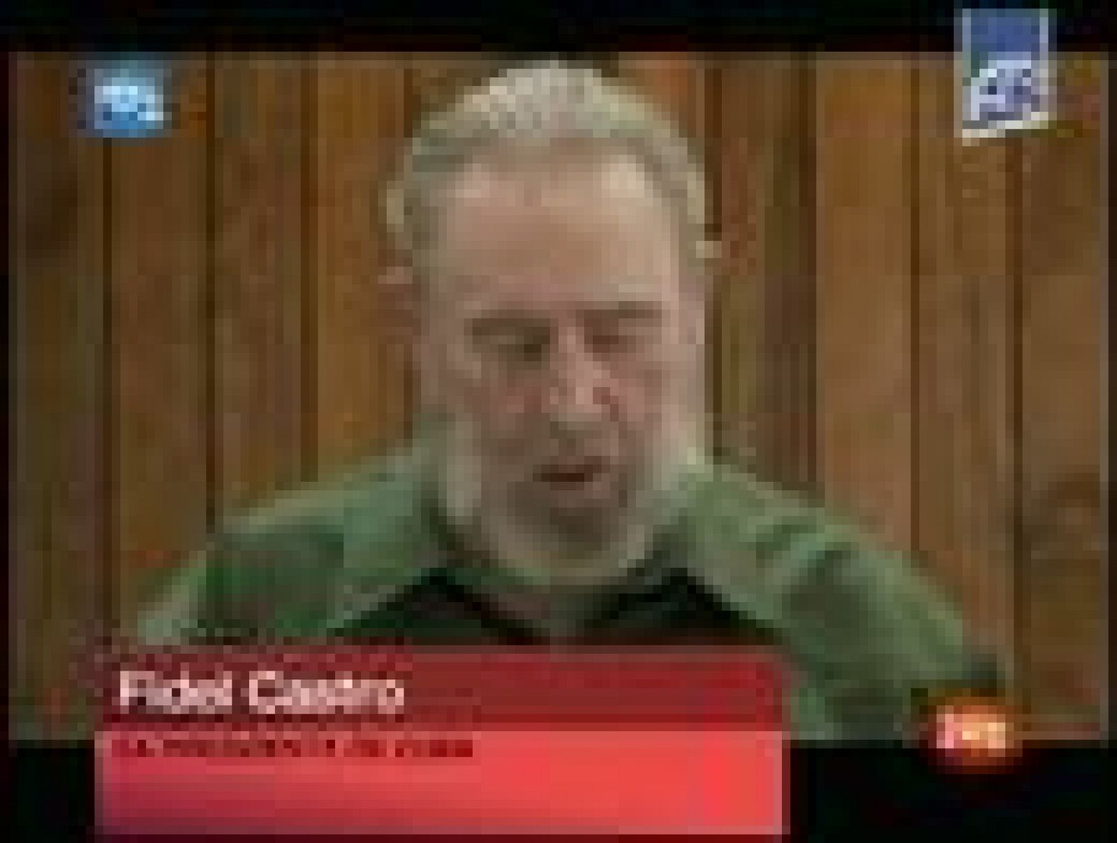 Sin programa: Fidel reaparece con camisa militar | RTVE Play