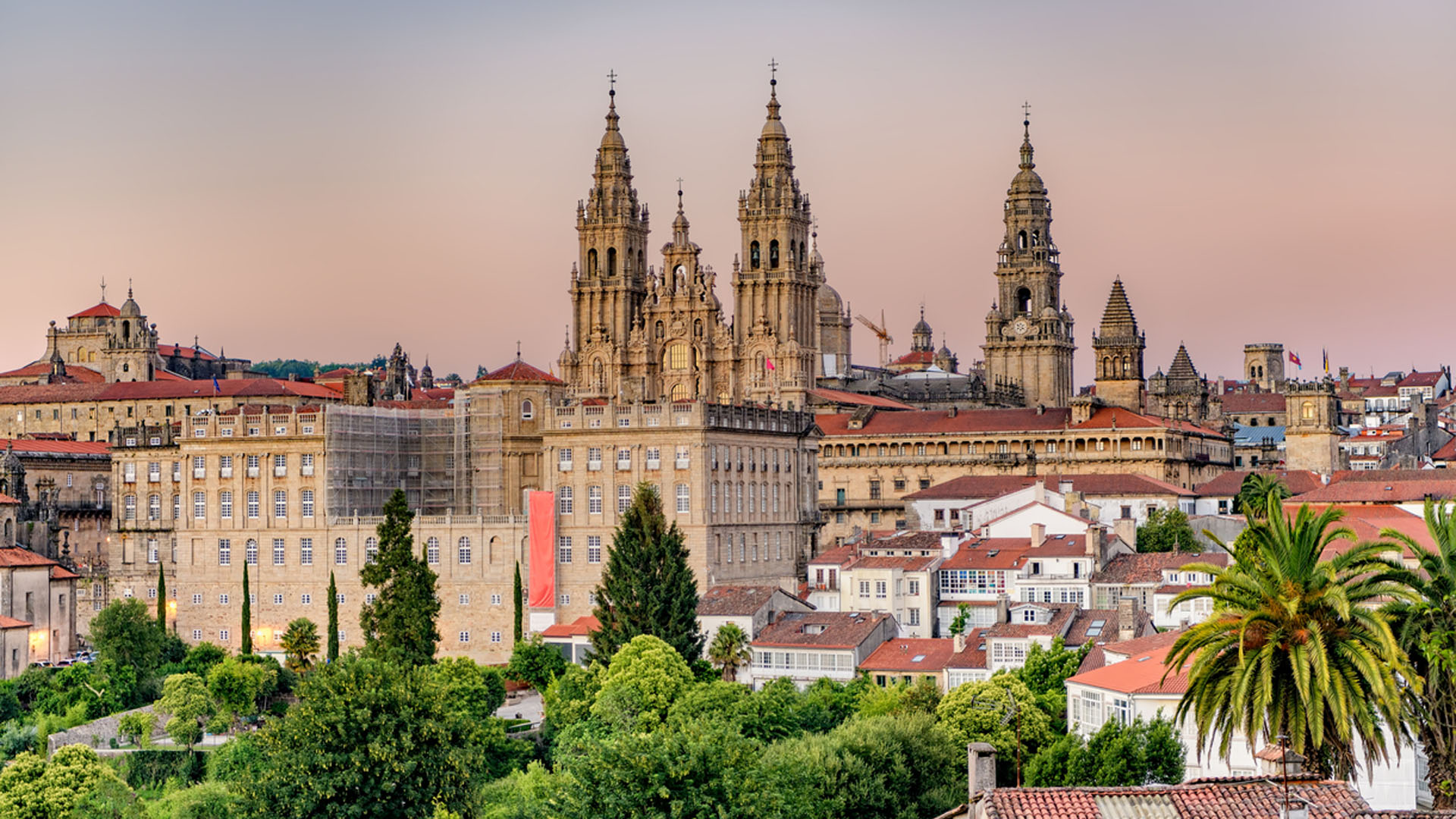 Ciudades para el Siglo XXI - Santiago de Compostela, ciudad que pesa -  RTVE.es