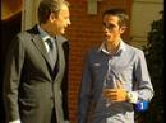 Tour de Francia - Zapatero y Aguirre ven a Contador
