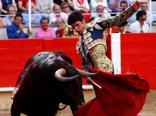  - Cataluña podría prohibir los toros