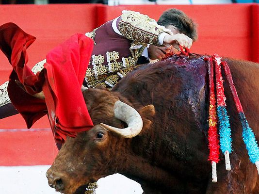  - Cataluña vota prohibir los toros