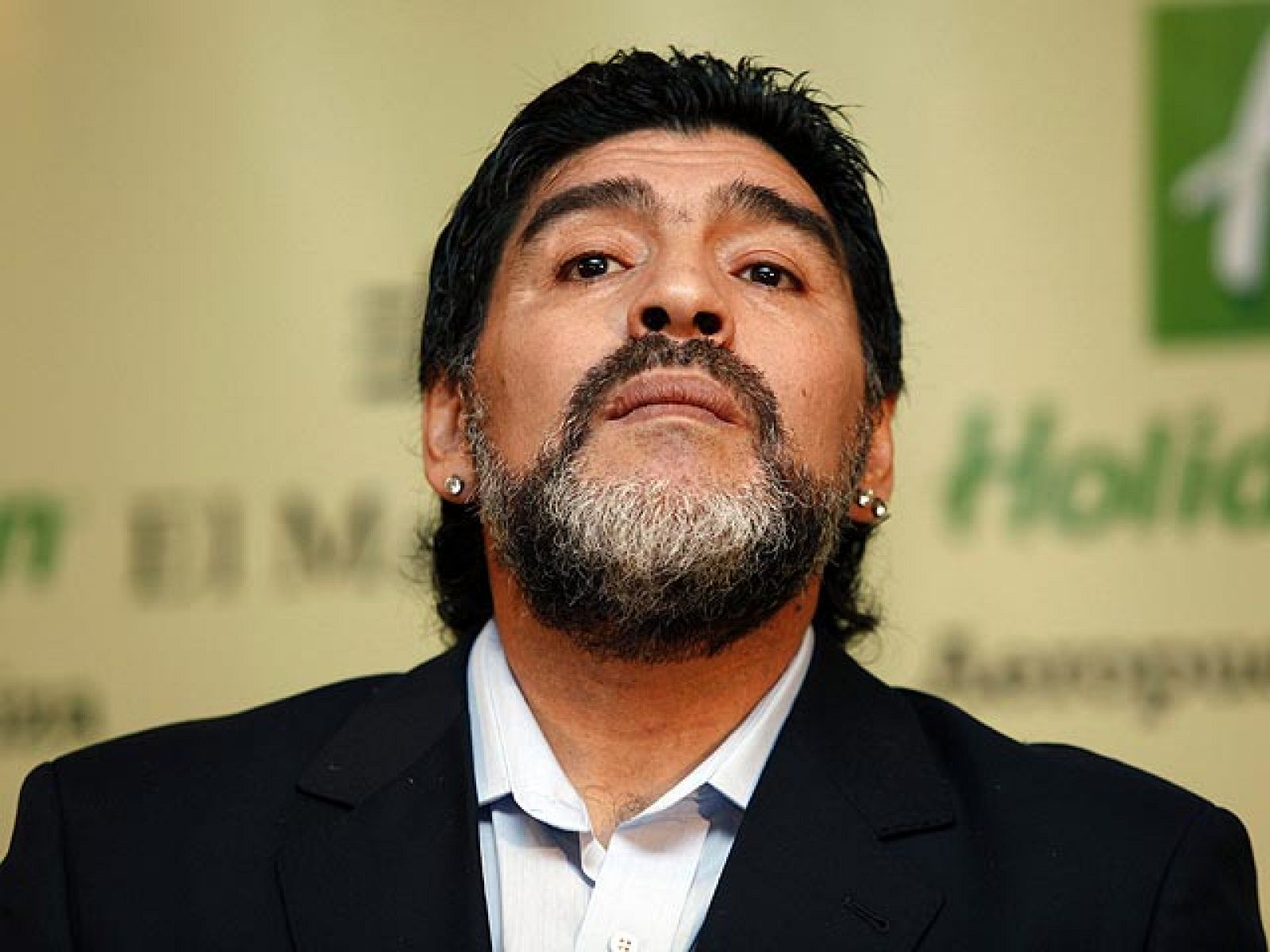 Maradona se va con rencor y acusaciones | Ver