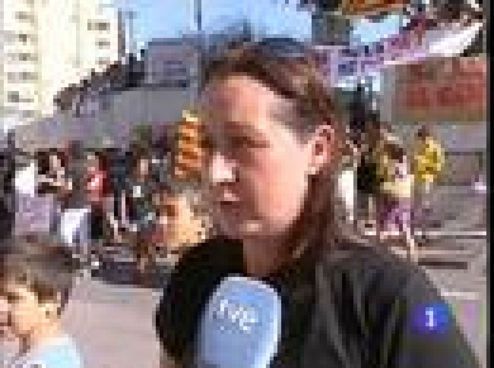 En las plaza de toros se ha leído un manifiesto contra la prohibición | Ver