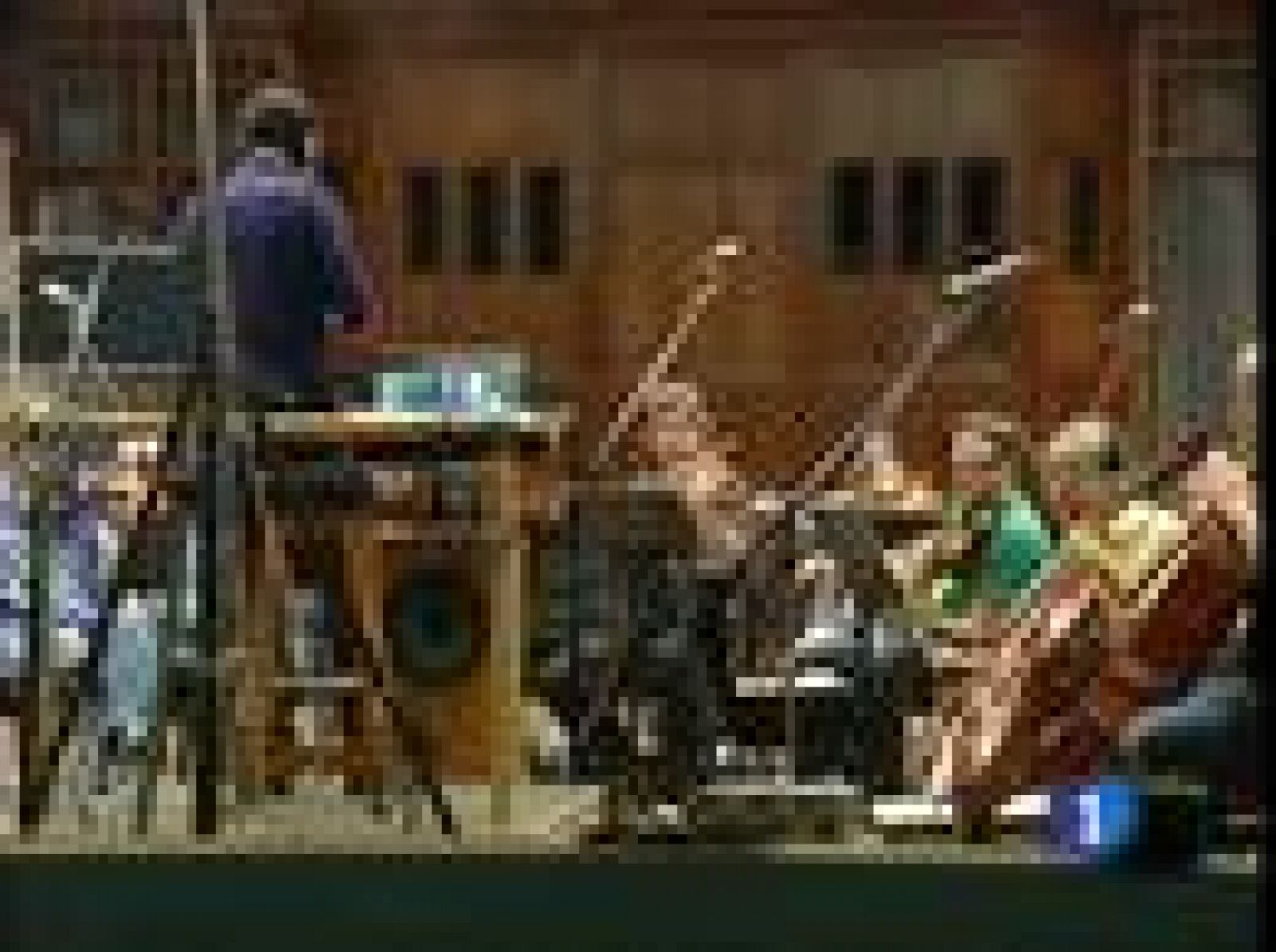 Alberto Iglesias compone en Londres la banda sonora de 'También la lluvia', de Icíar Bollaín | Ver