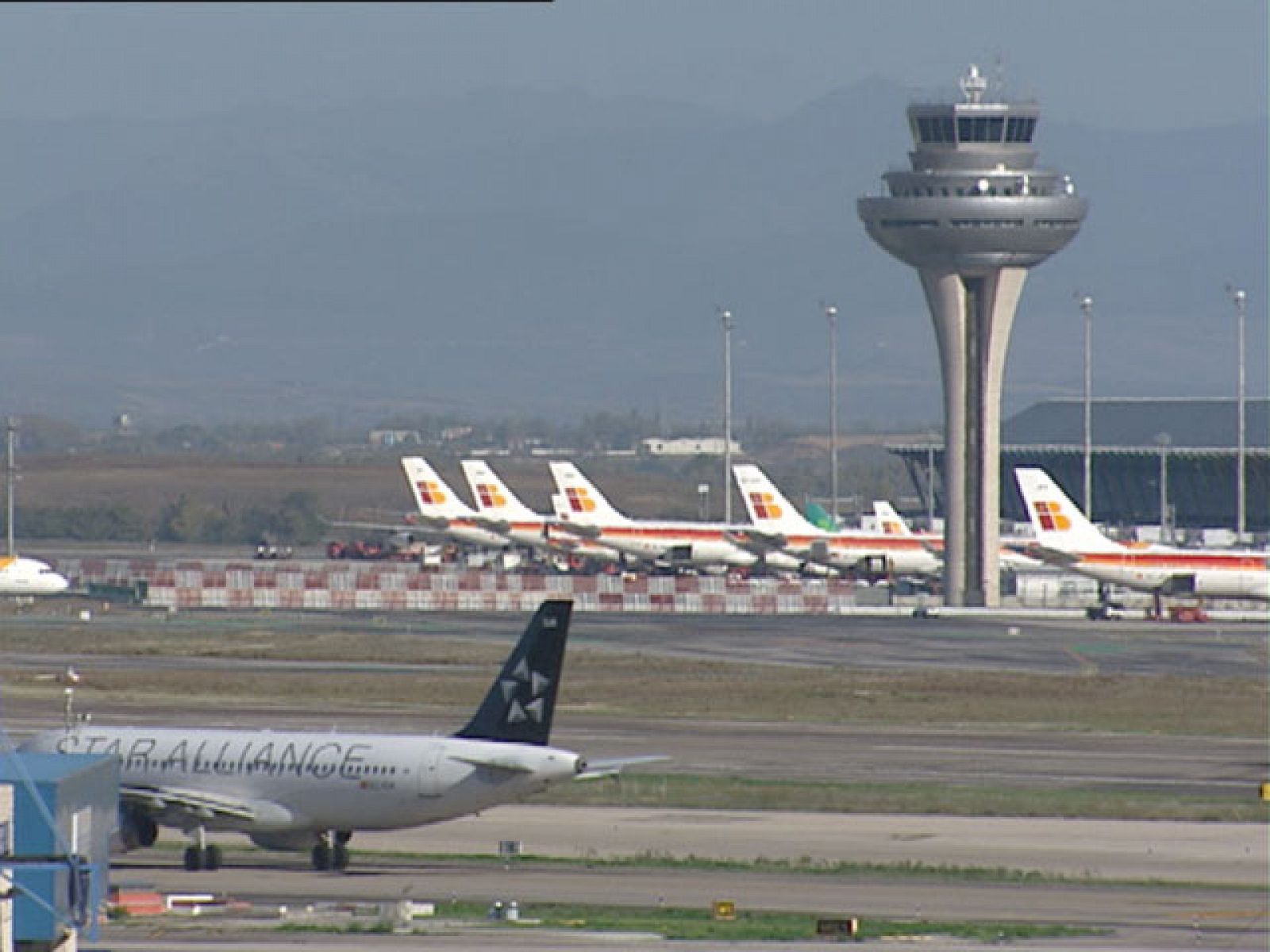 Sigue en el aire la posibilidad de una huelga de controladores