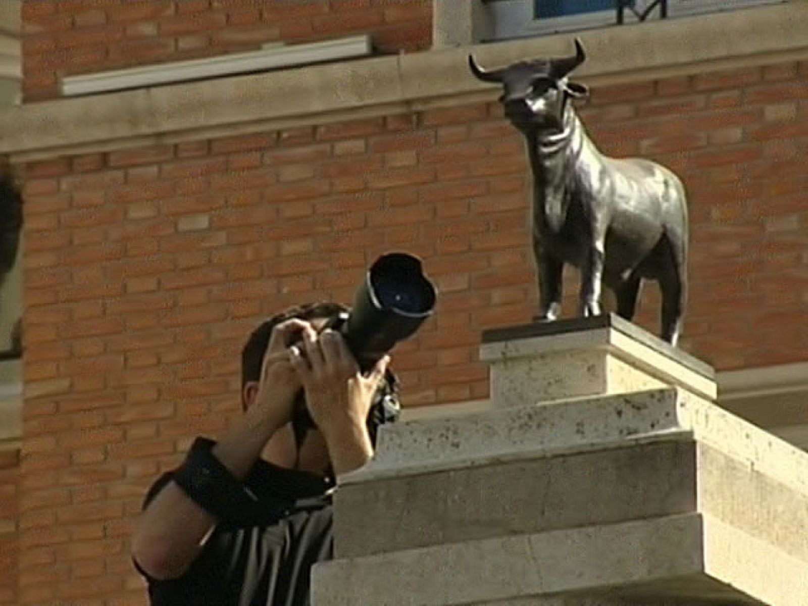 Teruel Punto Foto acerca el surrealismo a los visitantes | Ver