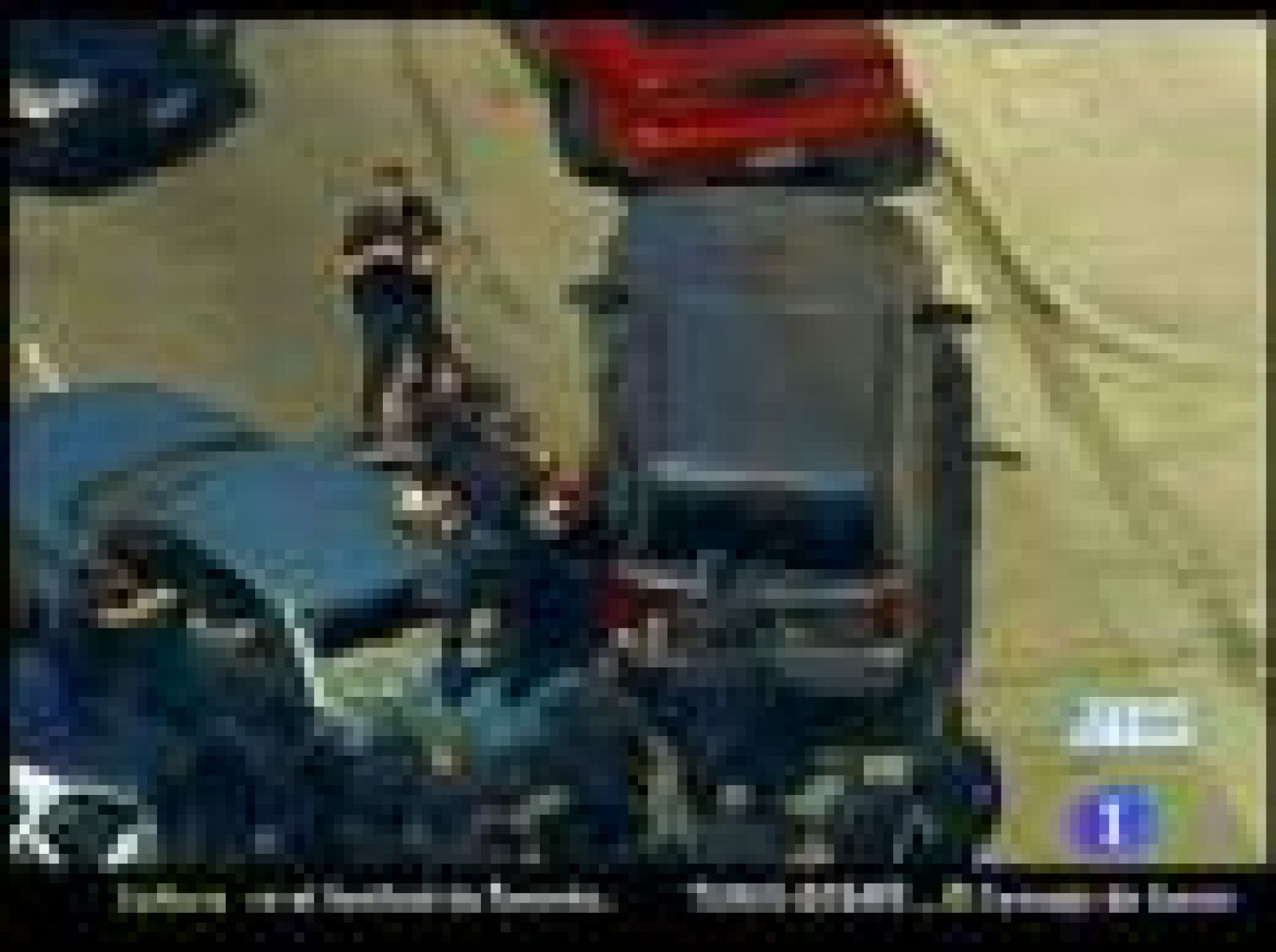 En Estados Unidos, una persecución a un sospechoso termina con una brutal carga policial.