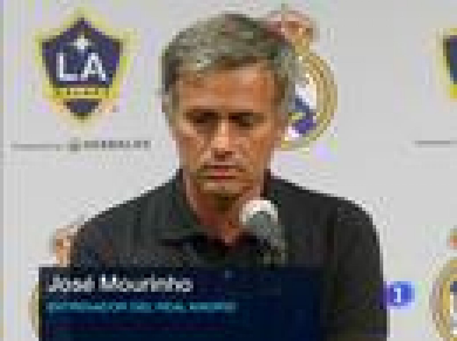  El entrenador del Real Madrid, José Mourinho, ha manifestado que hay oportunidades para todos loos jugadores y que ninguno tiene asegurado el sitio en el once titular.