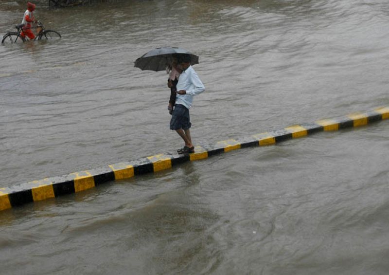 India rescata a 89 turistas, entre ellos 2 españoles, mientras continúa la búsqueda de una mallorquina