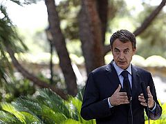 Zapatero dice a Rabat que está dispuesto a "aclarar" las supuestas agresiones en la frontera