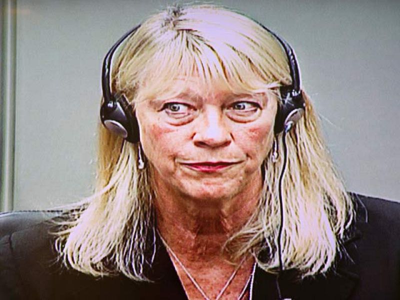 Las declaraciones de la modelo Naomi Campbell, su ex agente y la actriz Mia Farrow sobre la supuesta entrega de diamantes de sangre a Campbell por el ex presidente de Liberia, Charles Taylor, han finalizado,