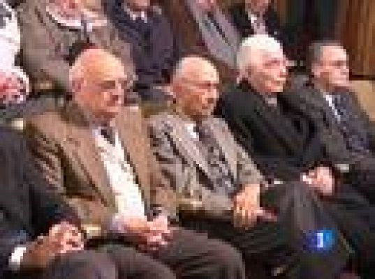  - Garzón asiste al juicio a Videla