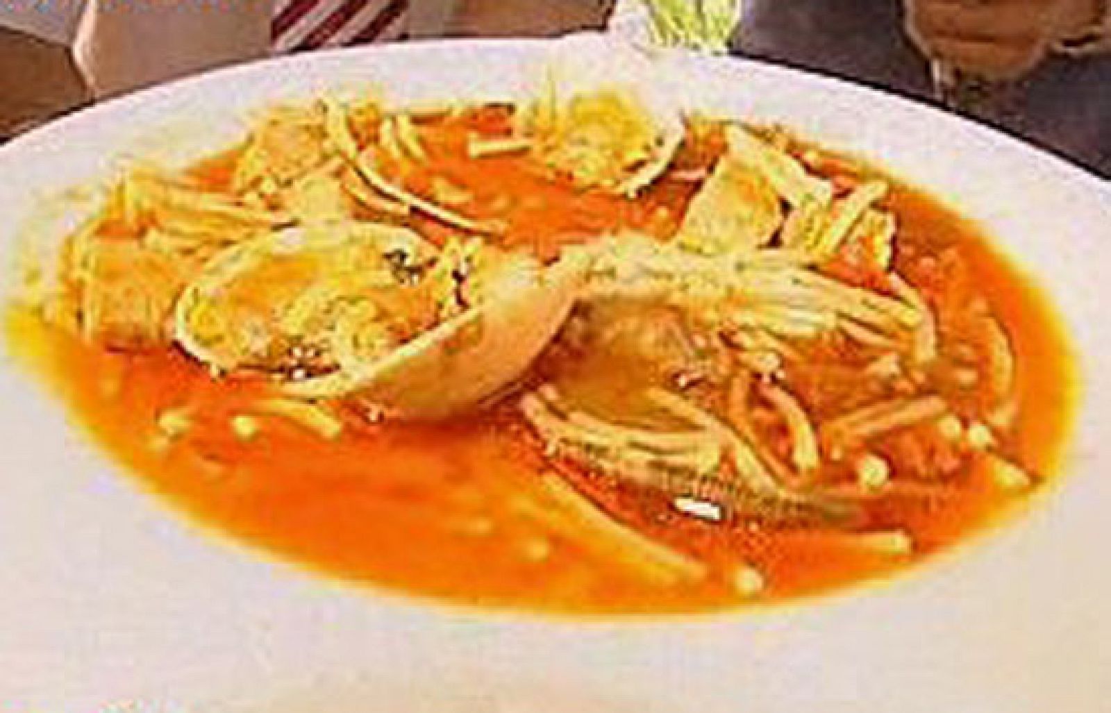 España Directo - Fideos con atún y almejas - RTVE Cocina | Ver