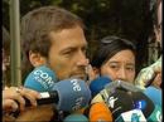  - AENA negocia con controladores