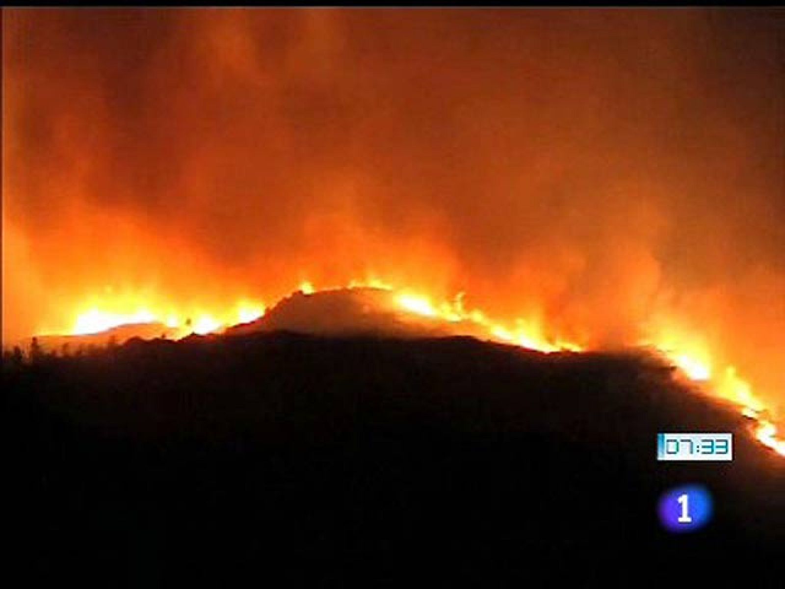 Mueren dos bomberos en un incendio forestal en Pontevedra | Ver