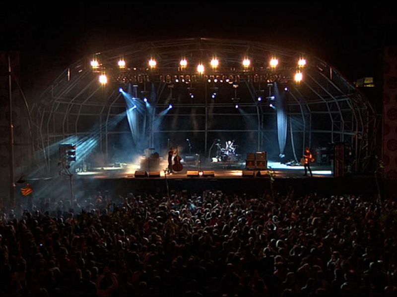  RTVE.es vivió así el primer día de Sonorama 2010, uno de los festivales de música independiente más importantes de nuestro país. REDACCIÓN: OLIVIA FREIJO / IMAGEN: RODRIGO SIMÓN.