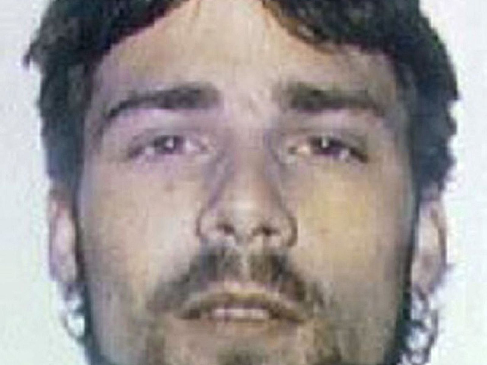  Se trata de Zugaitz Izaguirre Ameztoy, condenado a 7 años de prisión por integración en banda armada.