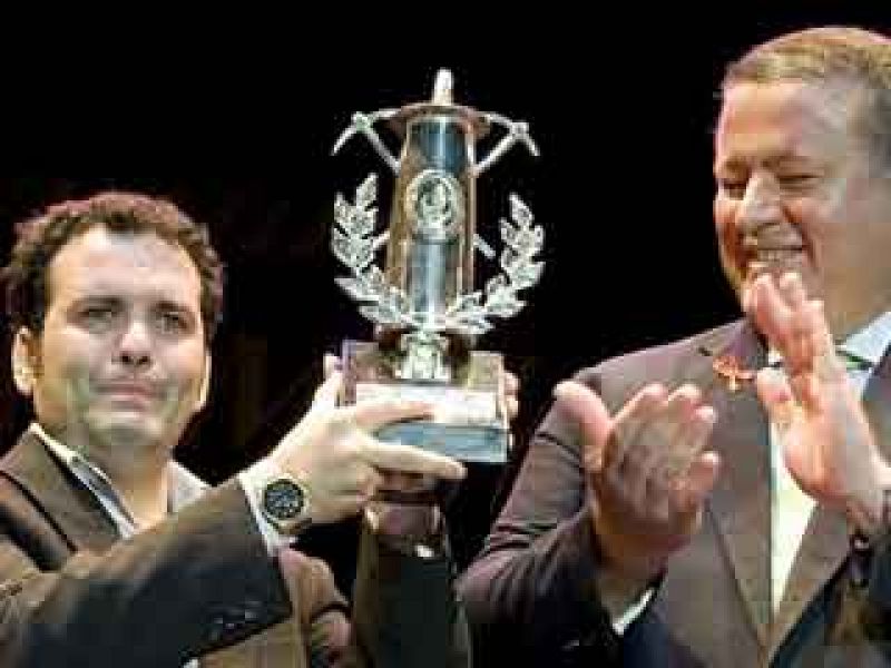 El cantaor Miguel Ortega gana la Lámpara Minera 2010 