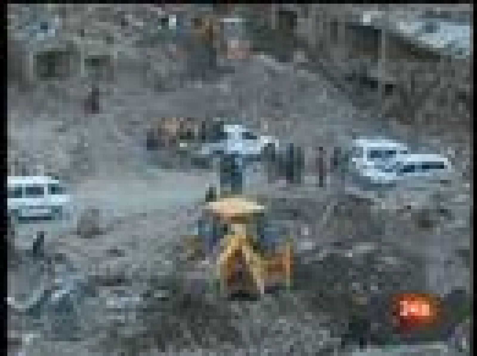 En la India los equipos de rescate localizan dos cuerpos, de un hombre y una mujer, en la zona de Leh | Ver