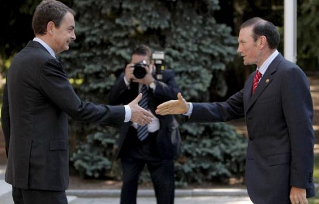  - Zapatero recibe a Ibarretxe