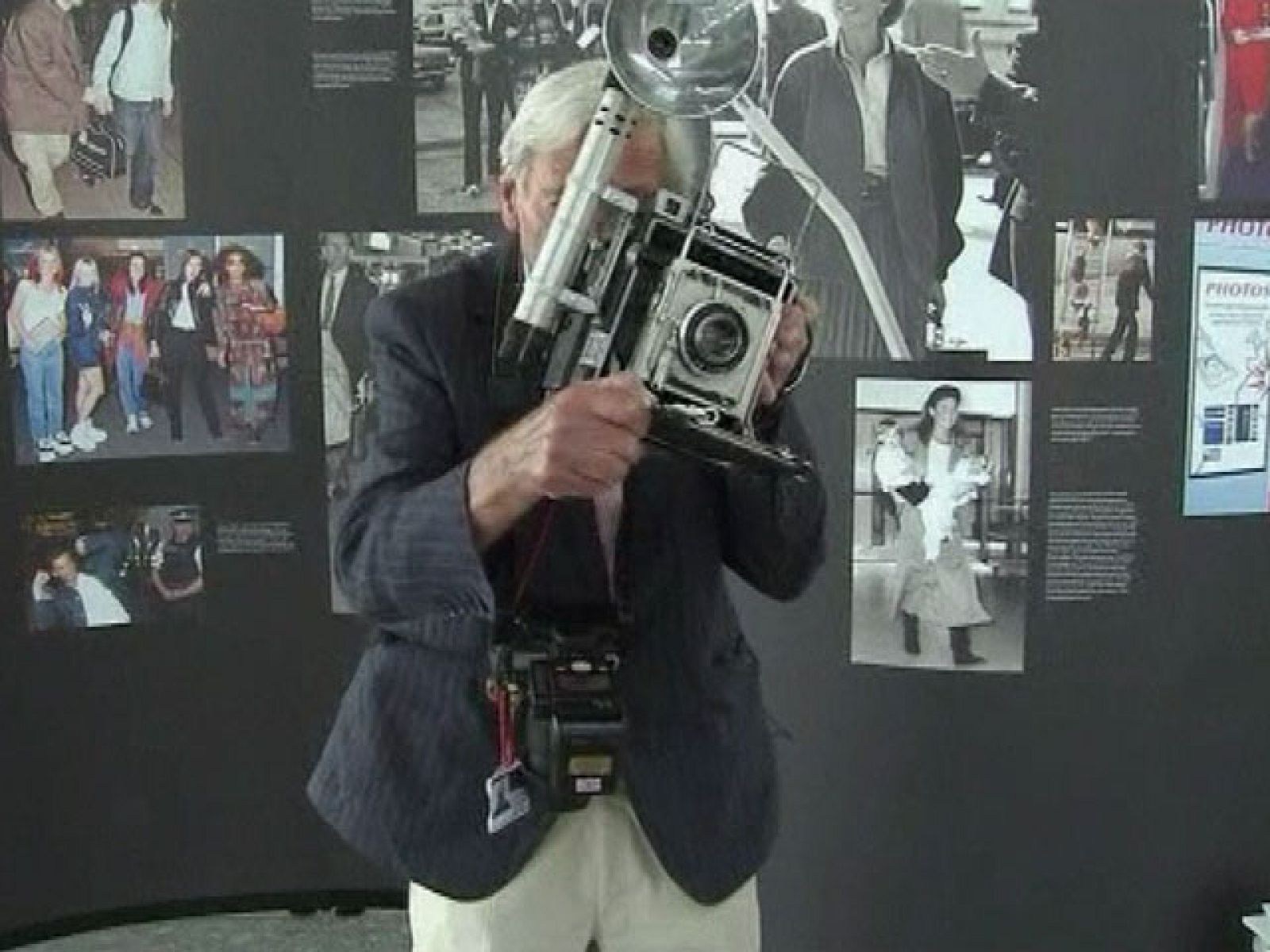 Dennis Stone, "Una vida en el aeropuerto" | Ver