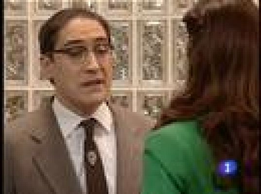 Amar en tiempos revueltos - Ángel se confiesa a Sole