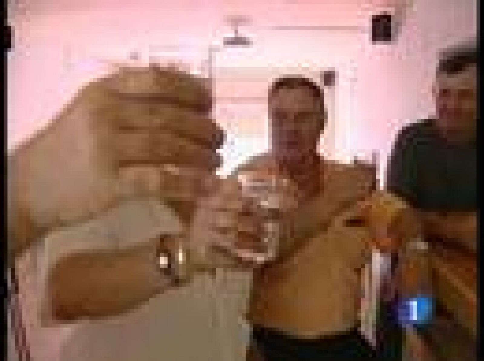 Los vecinos de Alvarado, en Badajoz, ya pueden beber agua del grifo | Ver