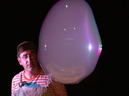  - El mundo en una pompa de jabón