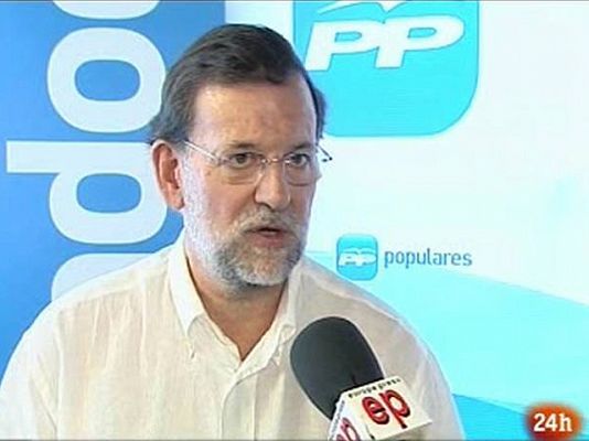 Rajoy: "El Gobierno de Zapatero es débil en Melilla"