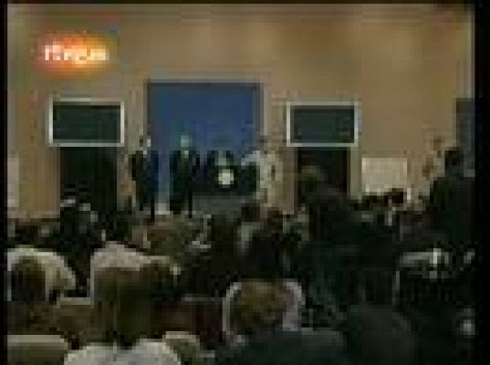  - EE.UU. captura a Sadam Husein