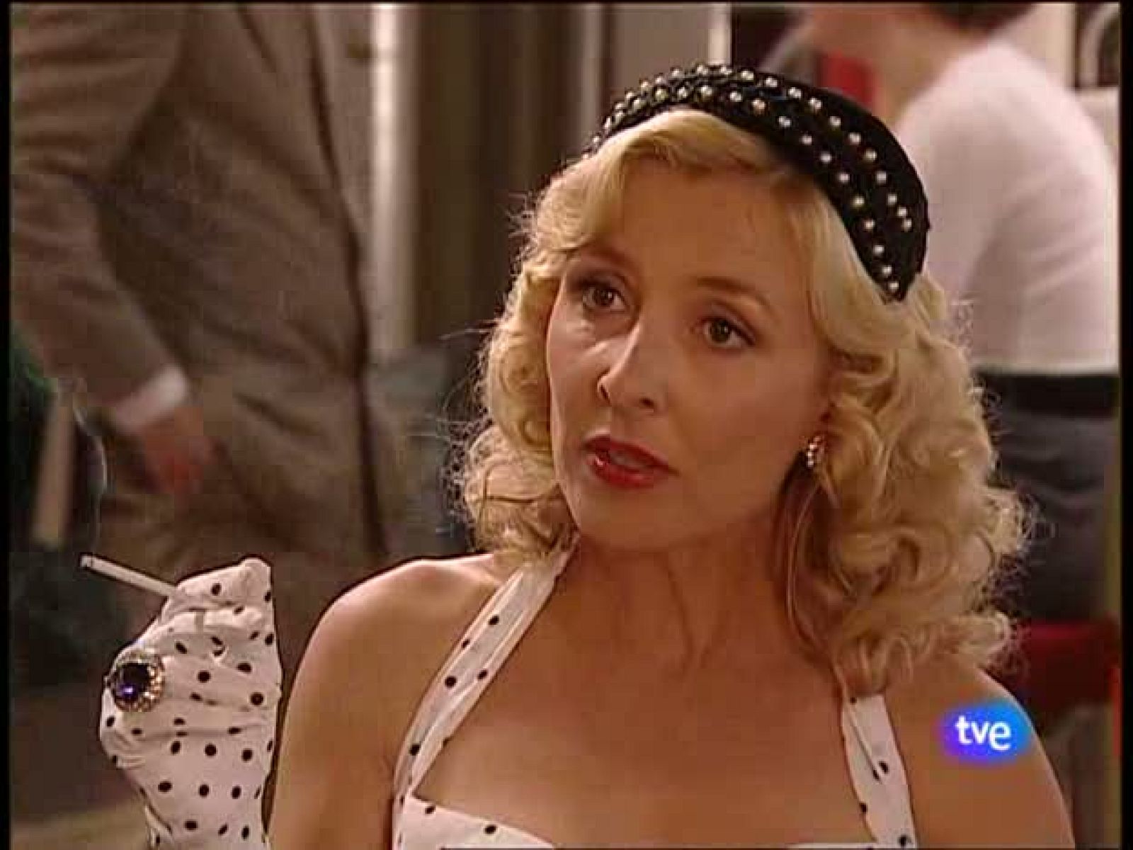 Amar en tiempos revueltos - T5 - Capítulo 246 - Amar en tiempos revueltos | Ver