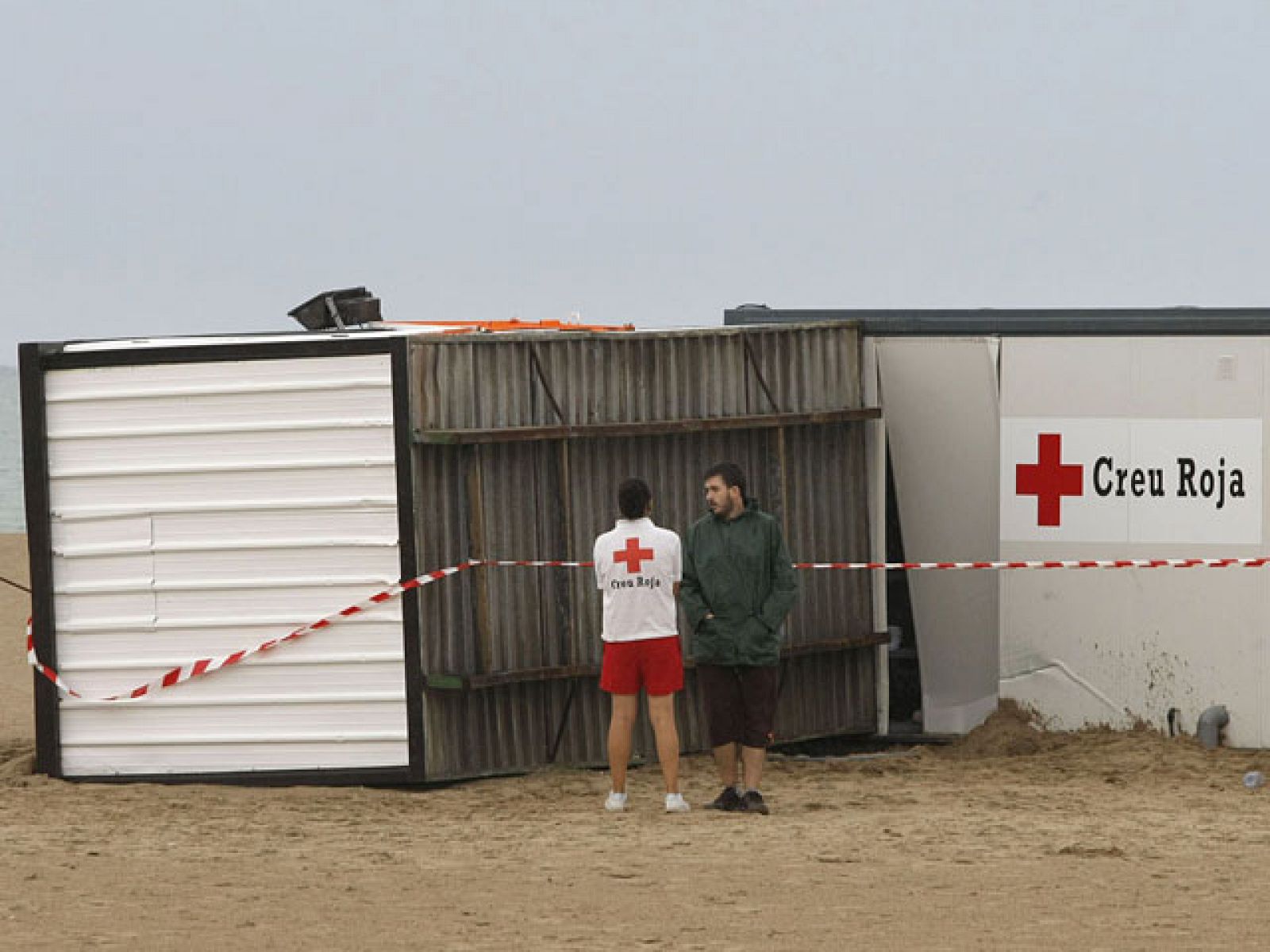 Un hombre muere en la playa de Burriana, en Castellón, a causa del temporal