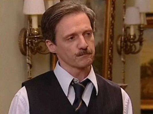 Amar en tiempos revueltos - Abel descubre la verdad