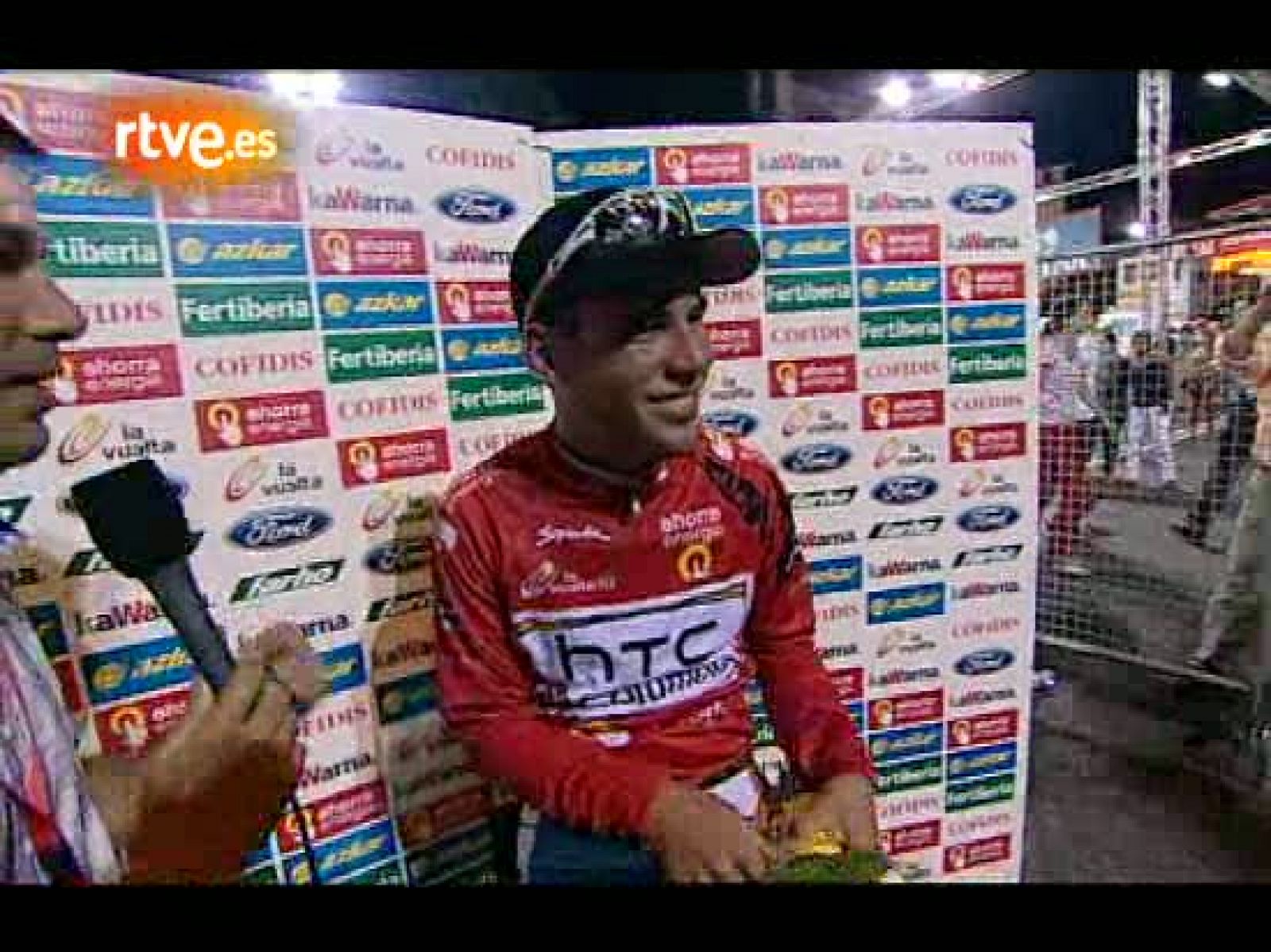 Cavendish estrena el maillot rojo en TVE