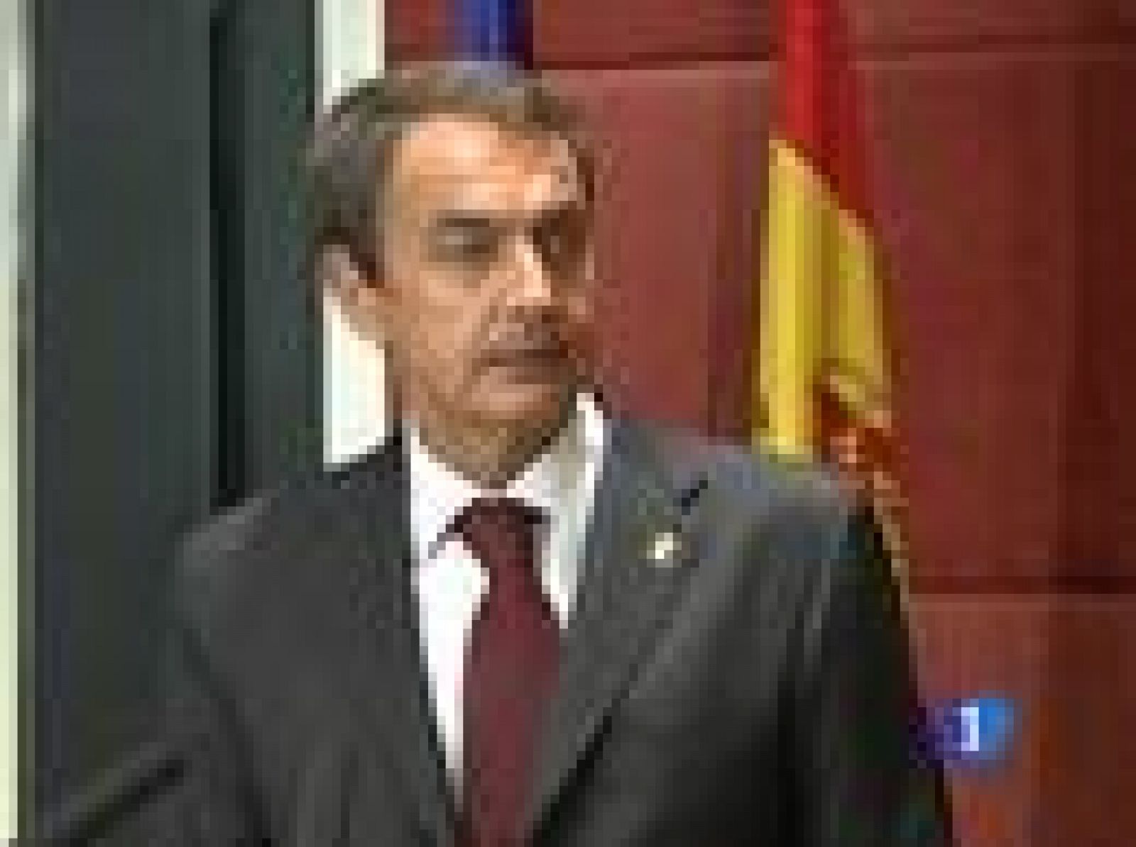  Zapatero ha iniciado hoy una visita oficial al continente asiático, ha pedido prudencia aunque no ha ocultado su preocupación por lo ocurrido en El Alaiún
