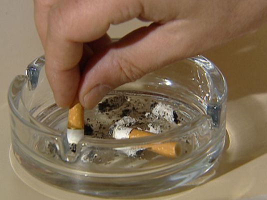  - 200.000 fumadores menos en 2014