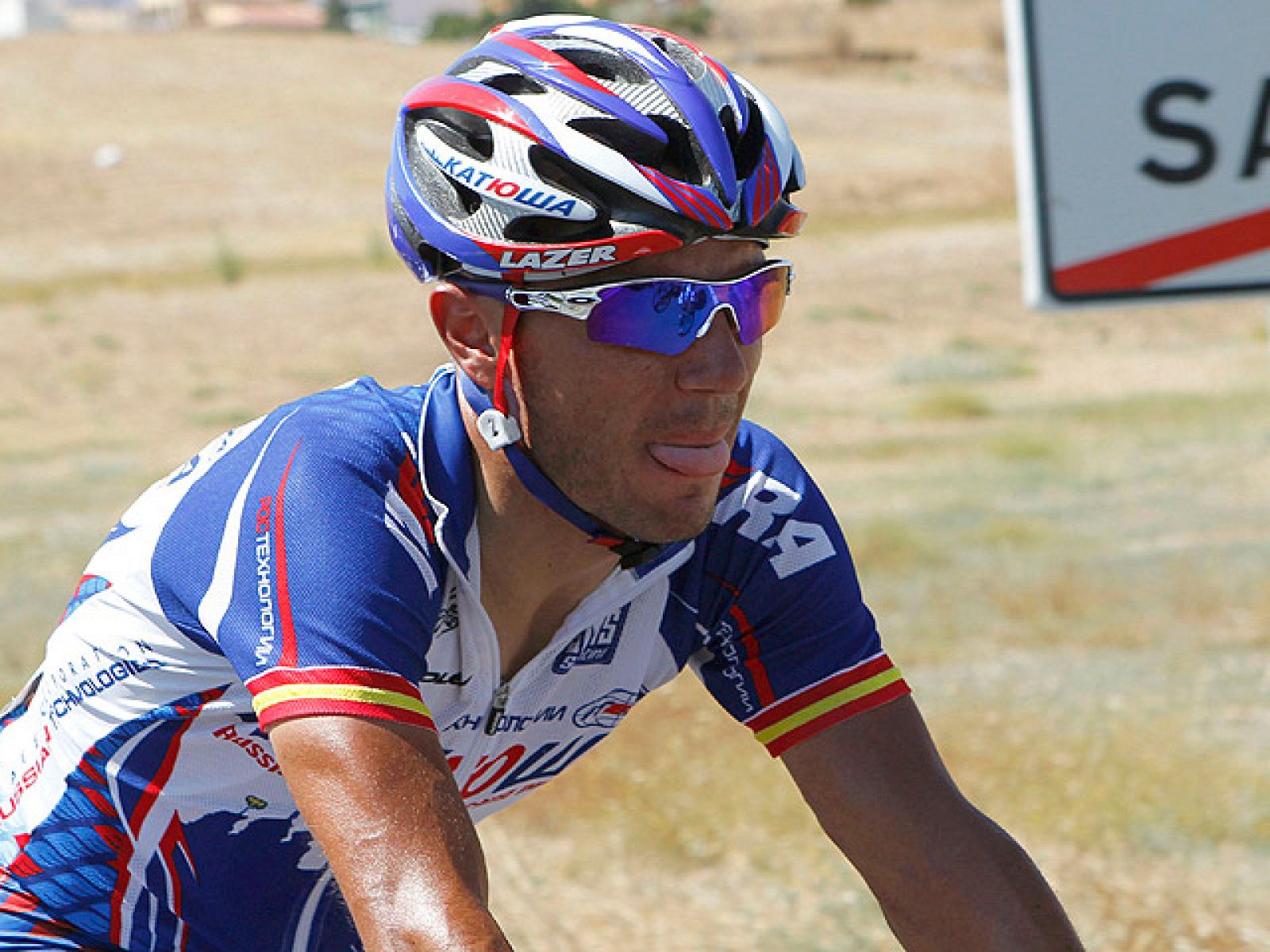 Joaquim Rodríguez quiere adjudicarse el maillot rojo de líder en las mismas tierras donde le bautizaron como 'Purito'.