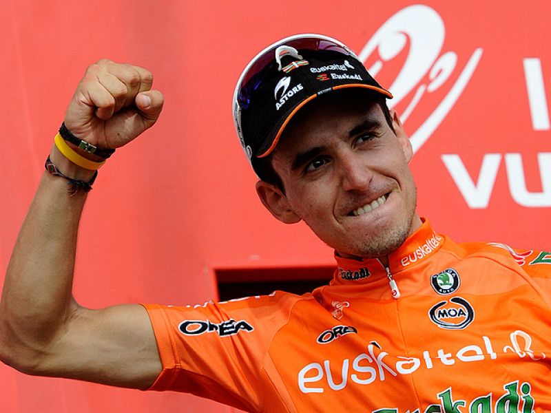 El ciclista del Euskaltel ha logrado la primera victoria española en la Vuelta a España 2010, en el día en el que nos ha dejado el mítico Laurent Fignon.