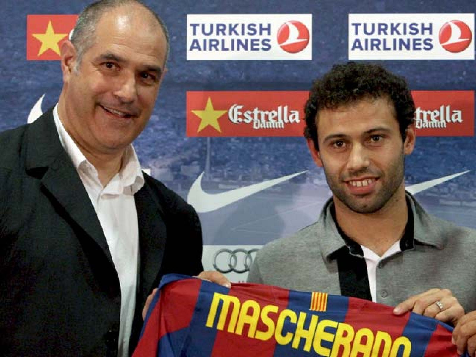 El secretario técnico del Barça, Andoni Zubizarreta ha comparecido para dar varias explicaciones, entre ellas el porqué de la marcha de Ibrahimovic, que aún colea.