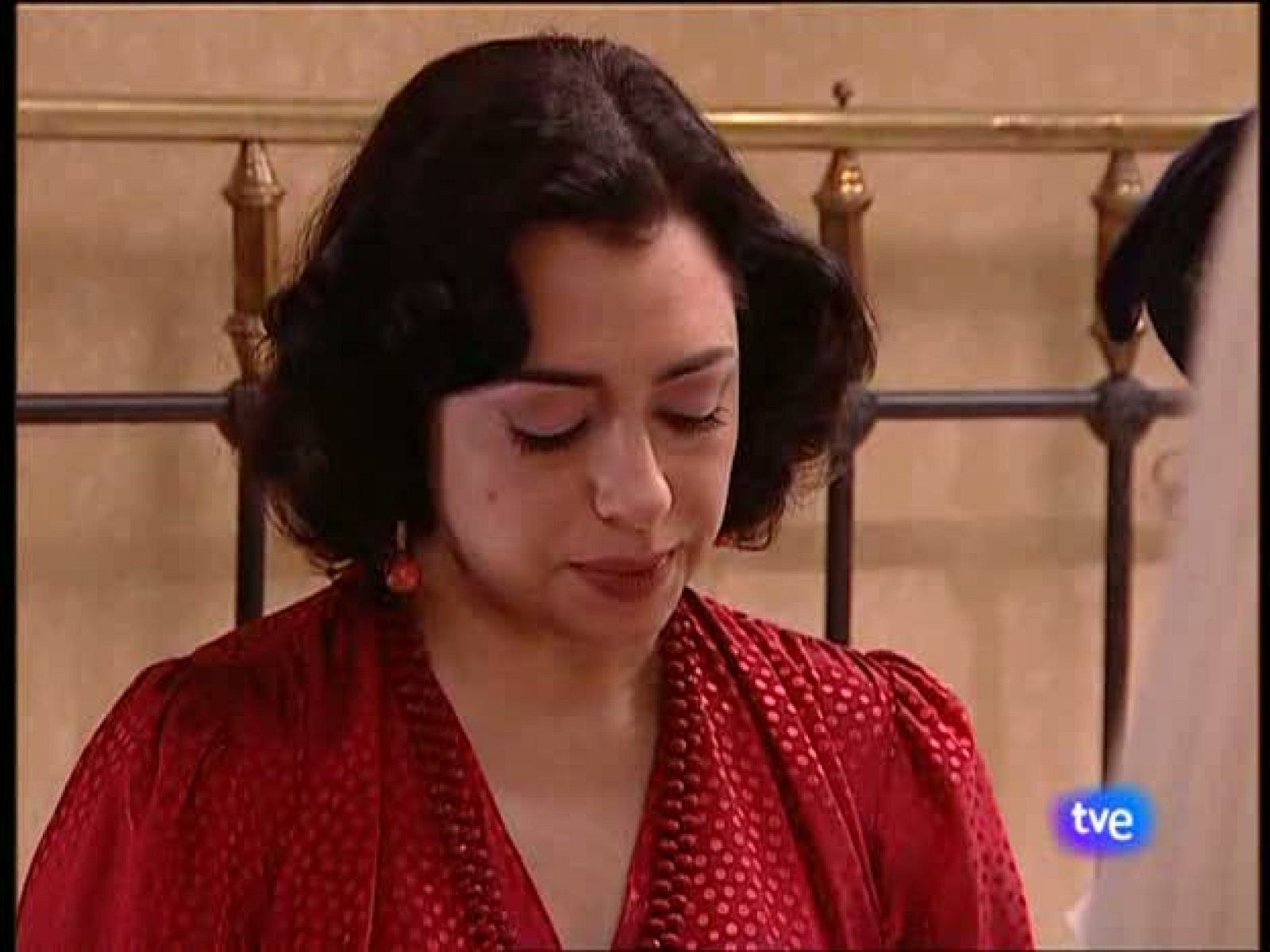 Amar en tiempos revueltos - Cap.255