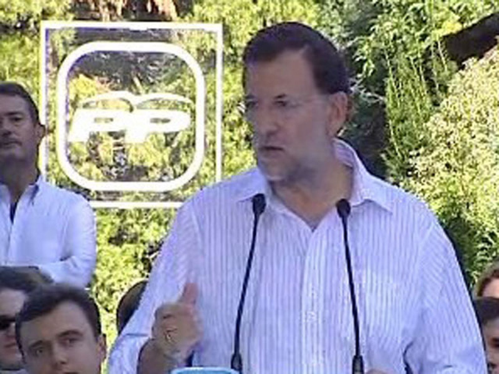 Rajoy ve un Gobierno "solo" y "provisional", con ministros "a tiempo parcial"