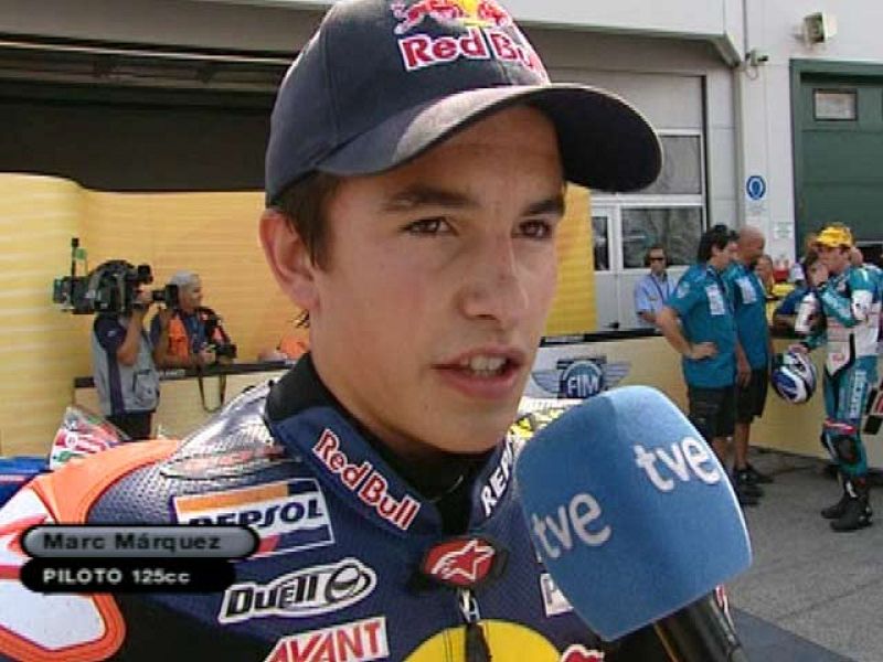 Marc Márquez se muestra especialmente satisfecho por su victoria en Misano, después de los malos resultados de Brno e Indianápolis. Nico Terol y Efrén Vázquez han completado el podio.