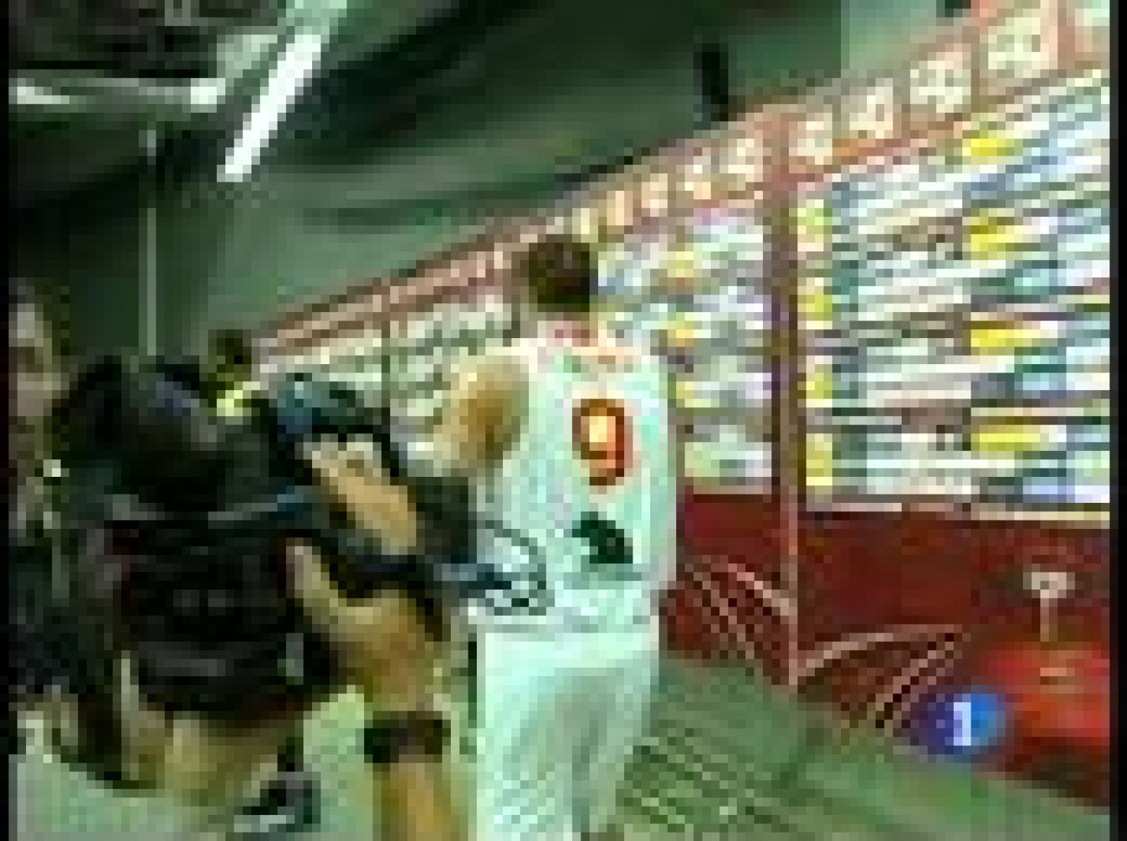 Baloncesto en RTVE: Reyes podrá jugar los cuartos | RTVE Play