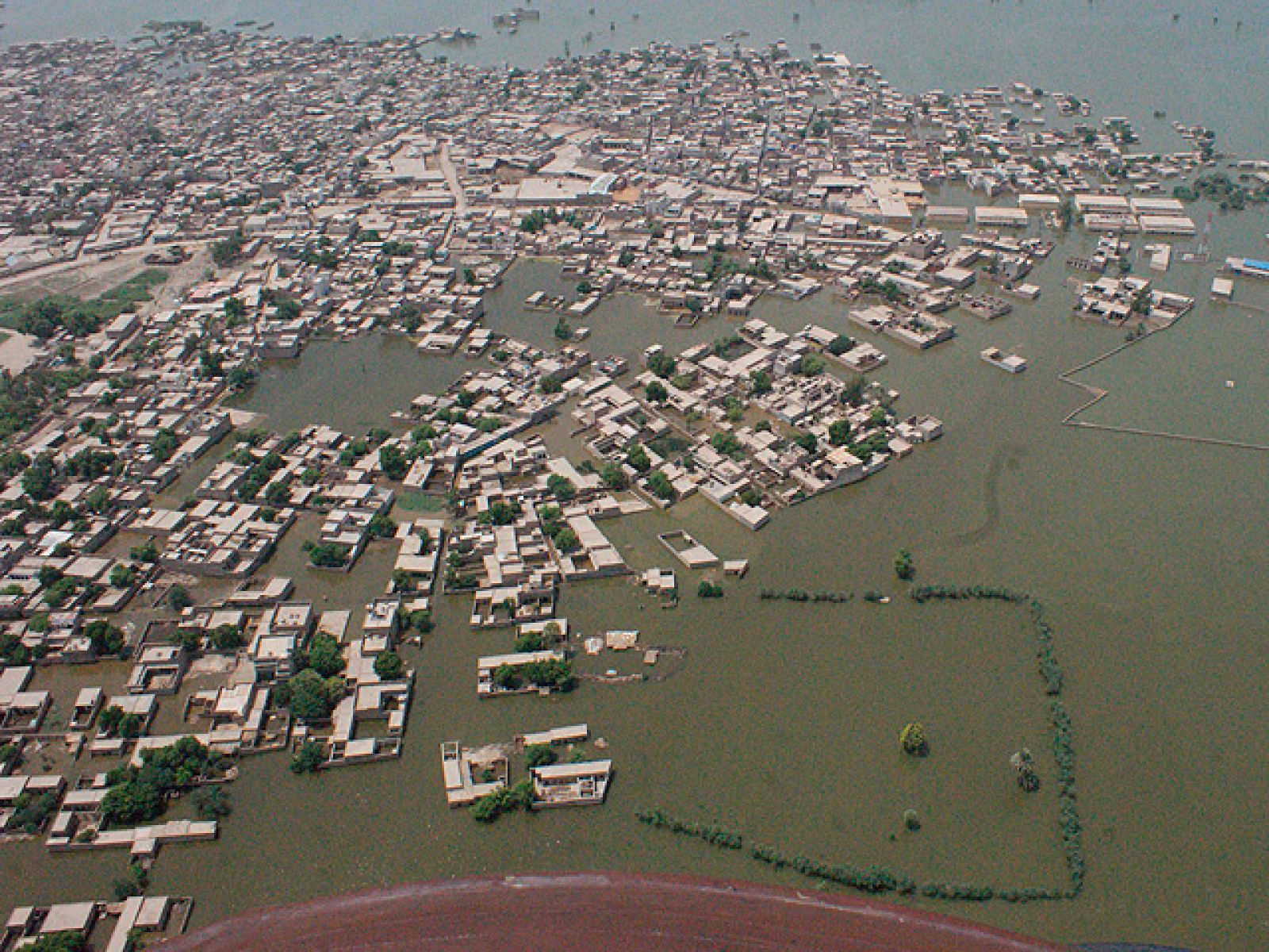 Informe Semanal: Pakistán, bajo la ira del monzón