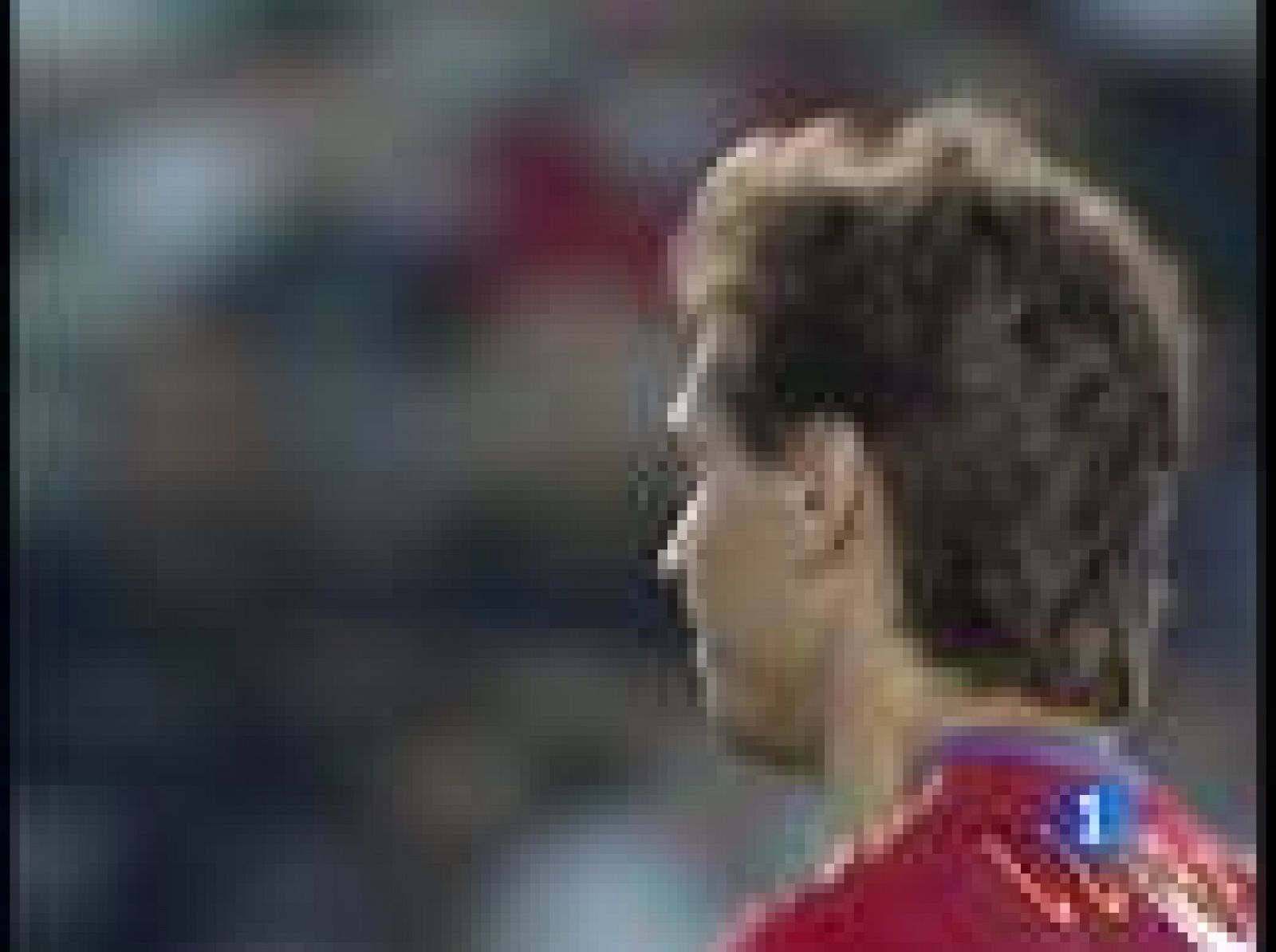 Llorente acorta distancias 3-1 | Ver